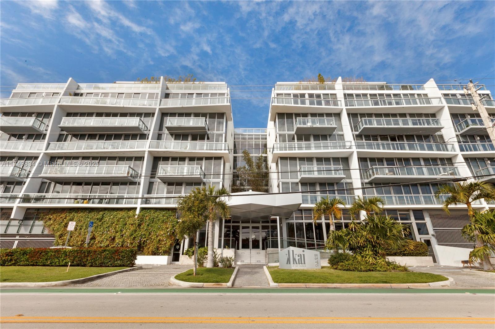9940 W Bay Harbor Dr Unit: 6A-S