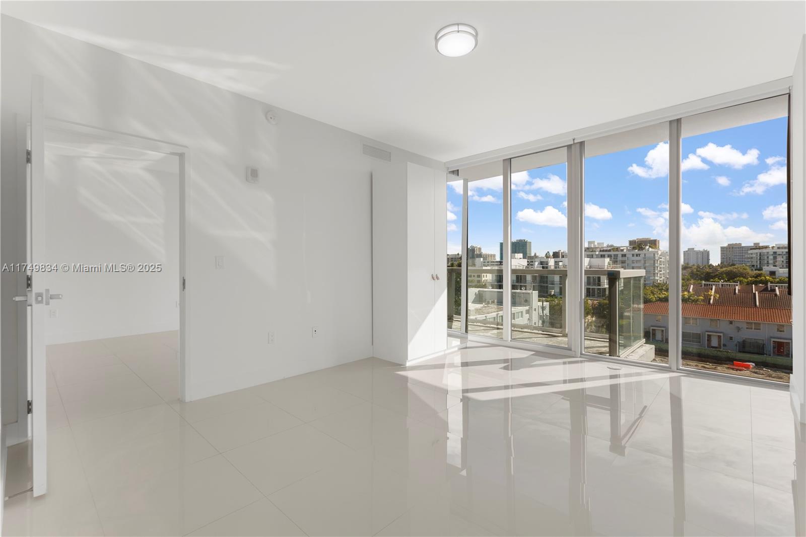 9940 W Bay Harbor Dr Unit: 6A-S