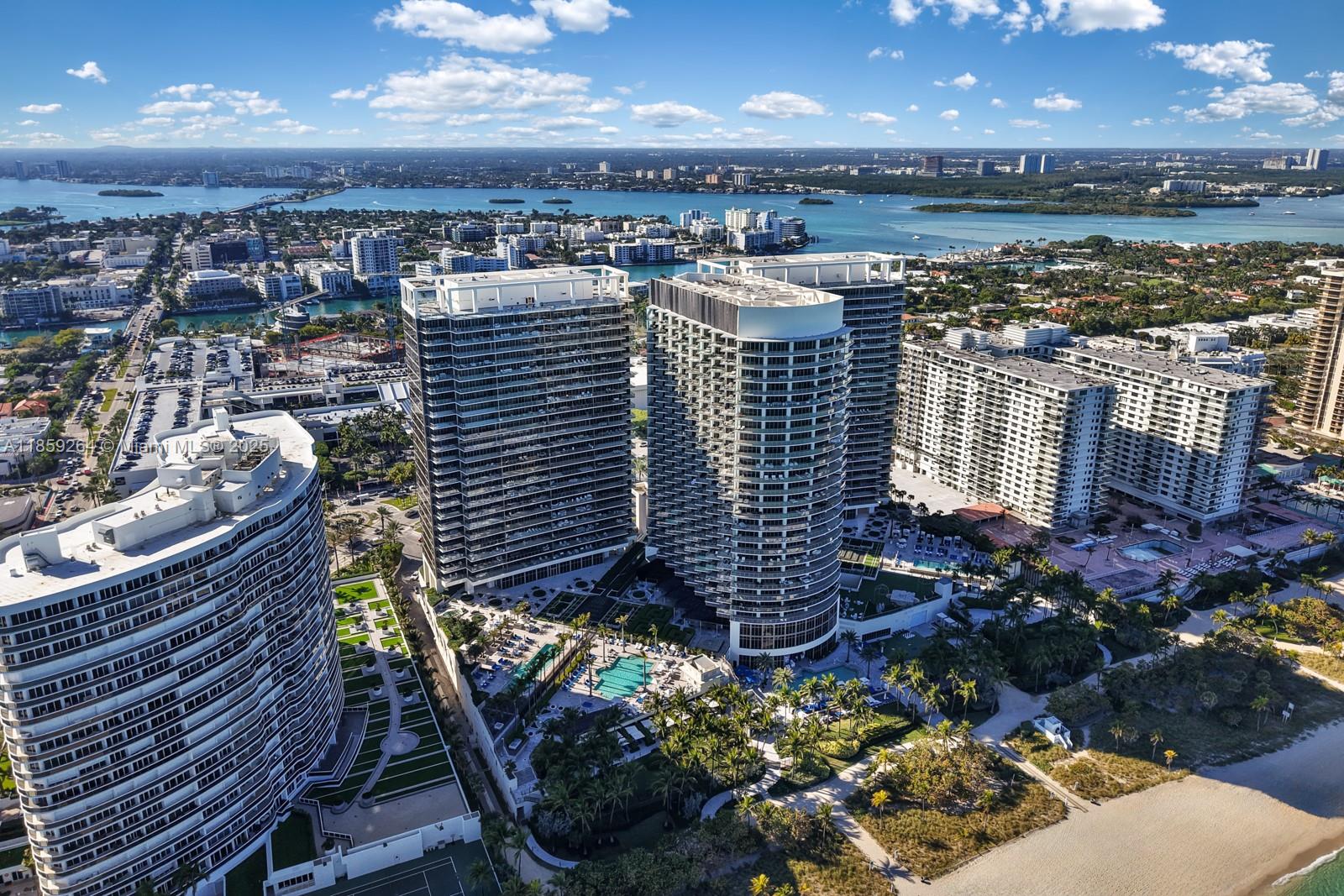9701 Collins Ave Unit: PH01S