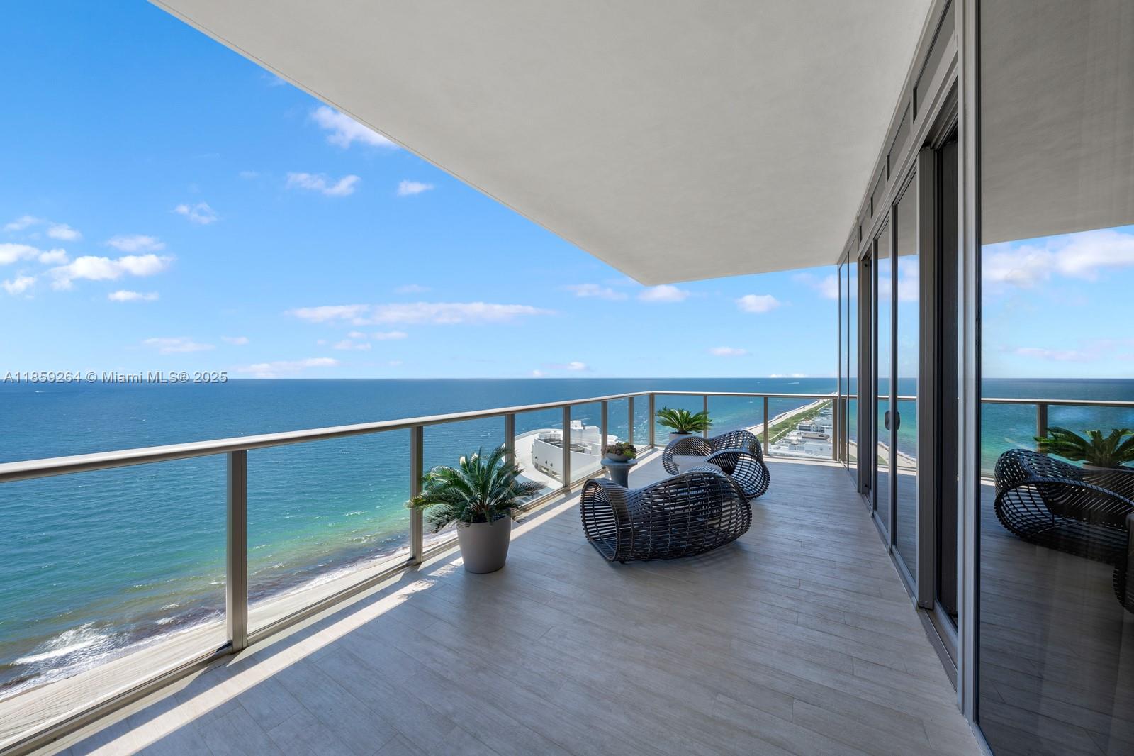 9701 Collins Ave Unit: PH01S