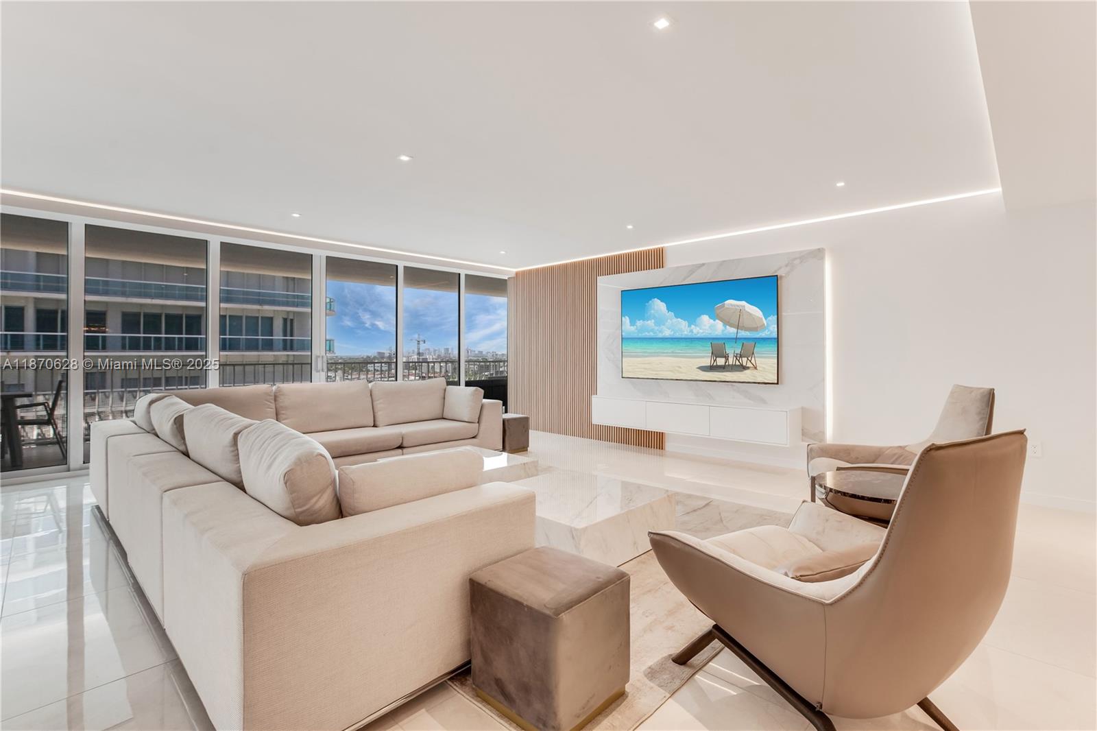 10155 Collins Ave # 1605