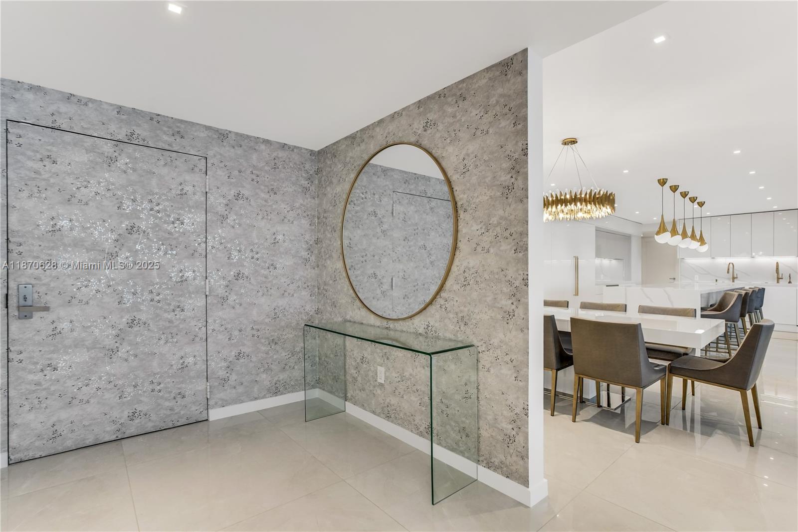 10155 Collins Ave # 1605