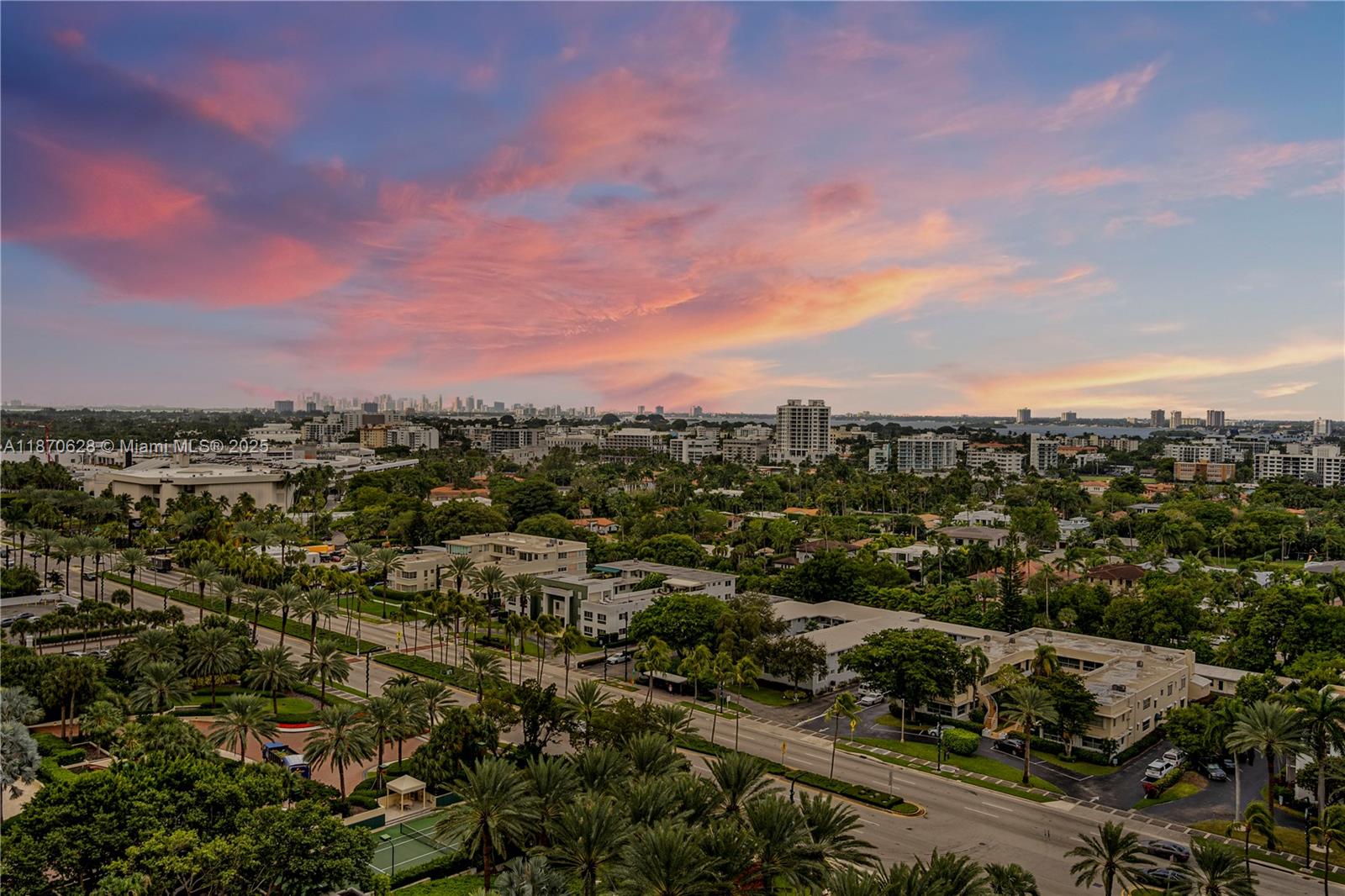 10155 Collins Ave # 1605