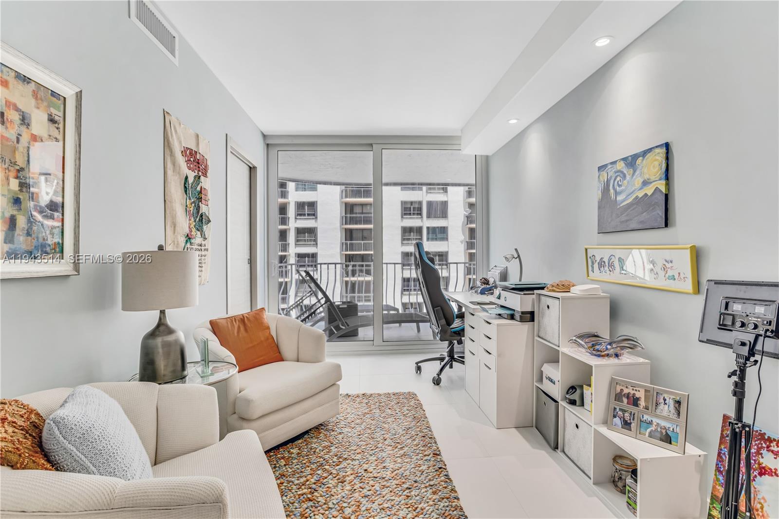 10155 Collins Avenue # 606