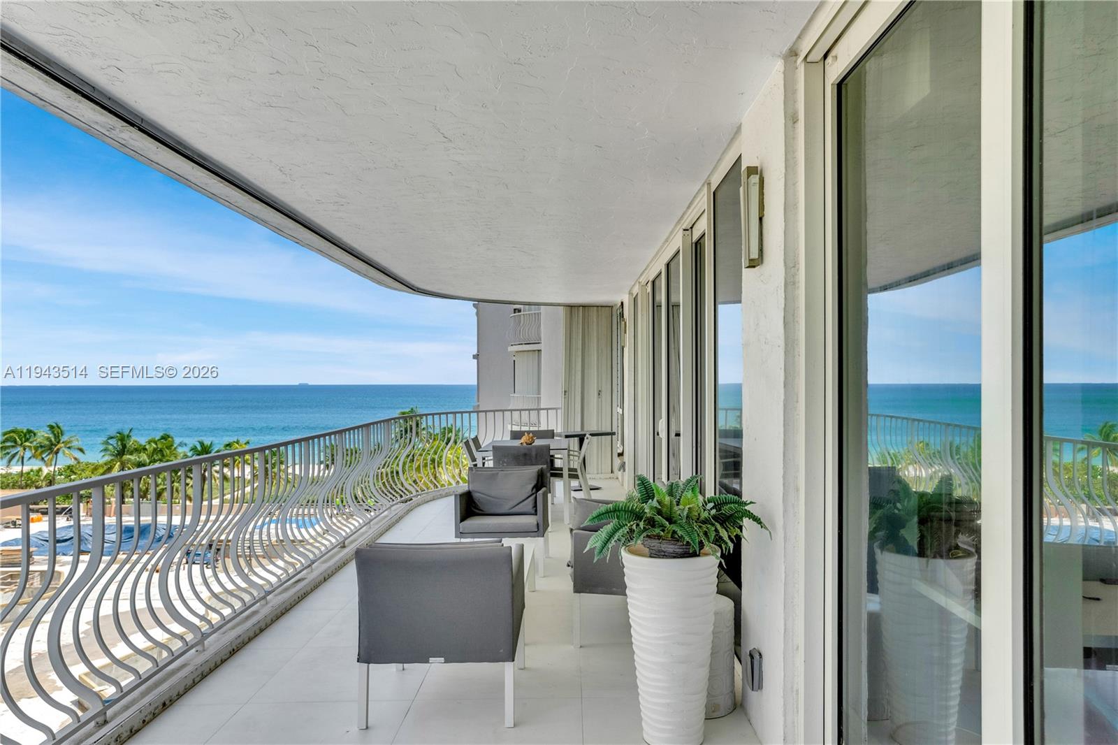 10155 Collins Avenue # 606
