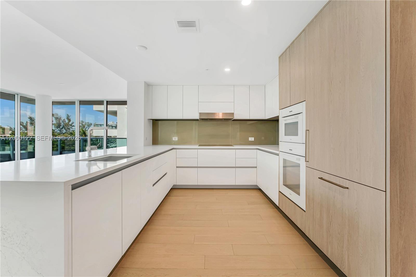  9221 East Bay Harbor Dr Unit: 511 512