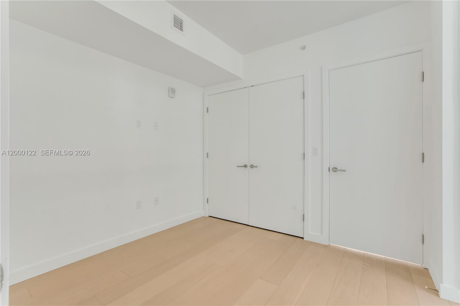  9221 East Bay Harbor Dr Unit: 511 512