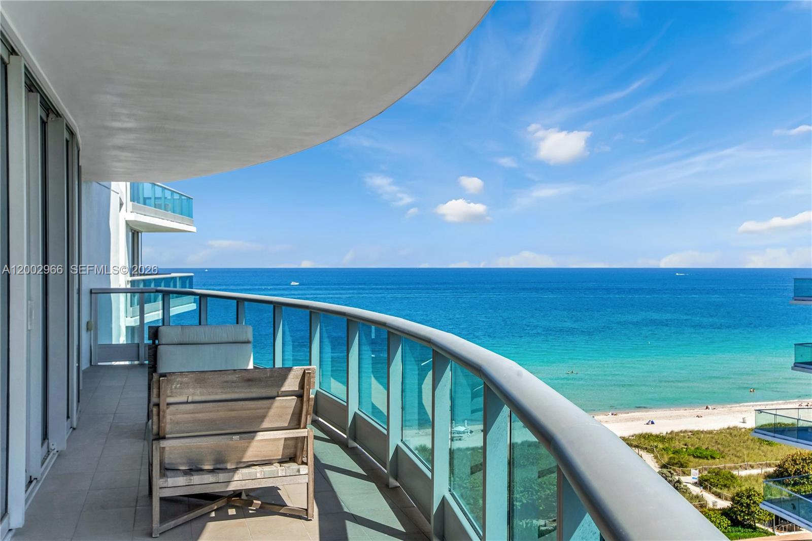9401 Collins Ave # 1004