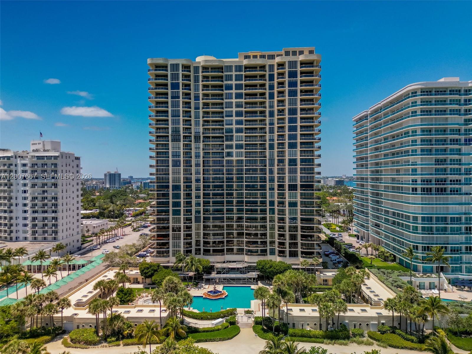 9999 Collins Ave # 6J