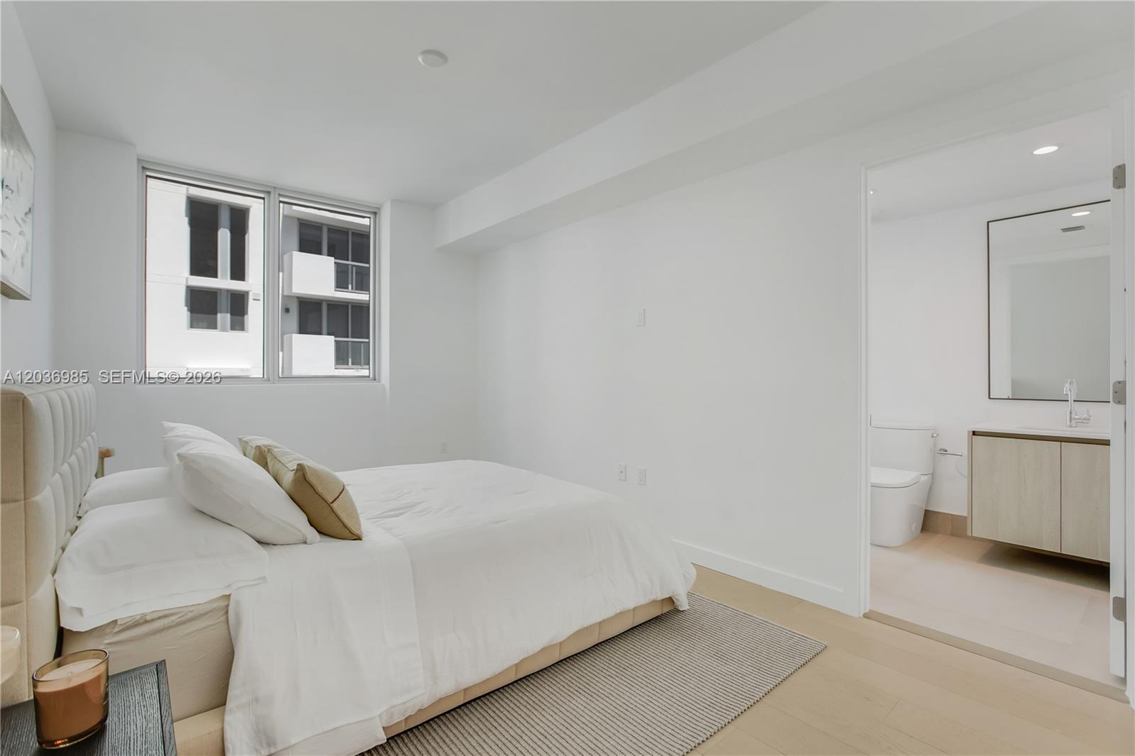 9221 East Bay Harbor Drive # 511