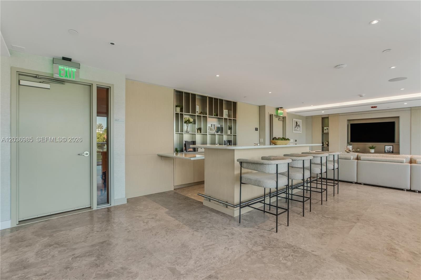 9221 East Bay Harbor Drive # 511