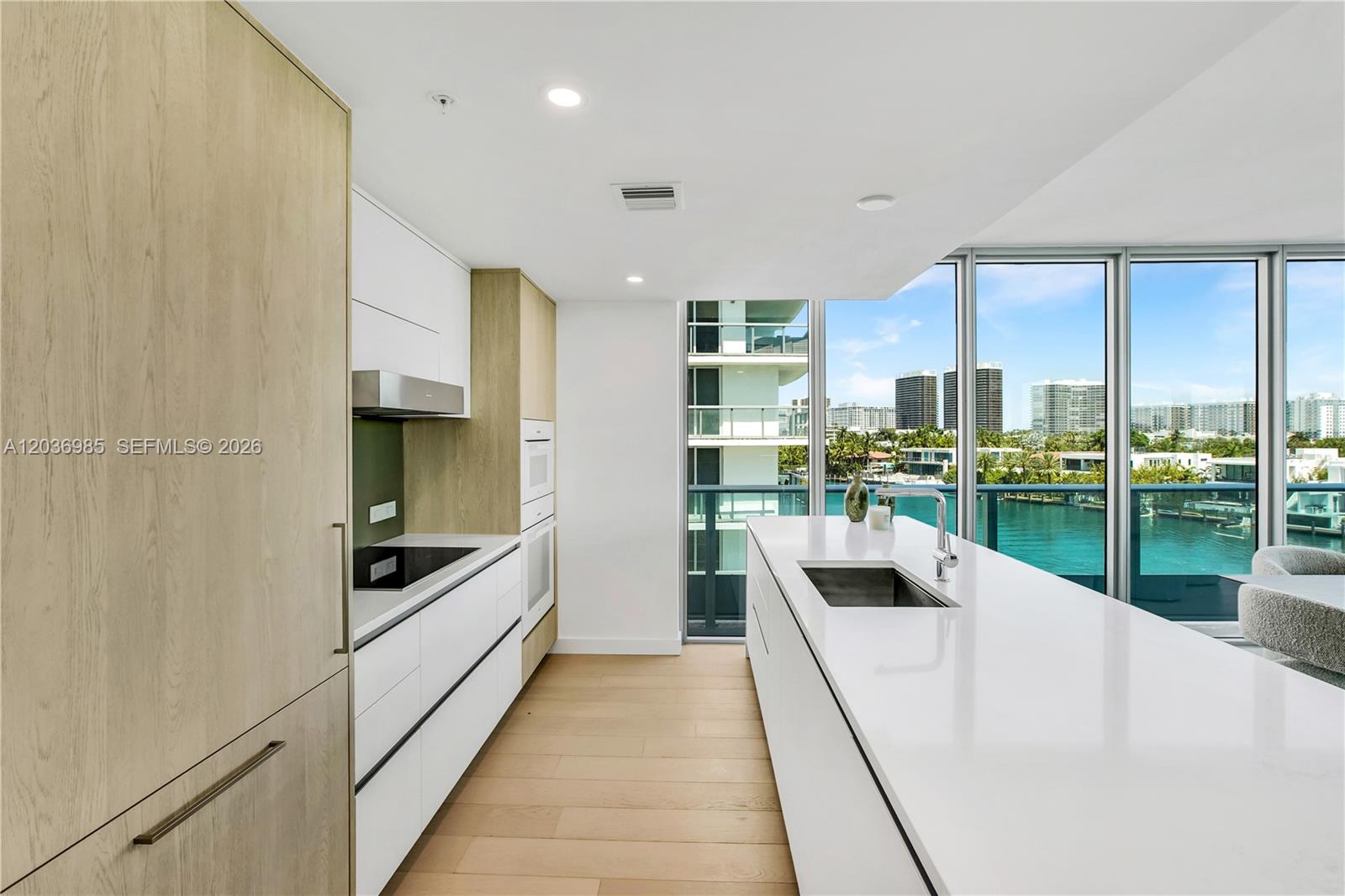 9221 East Bay Harbor Drive # 511