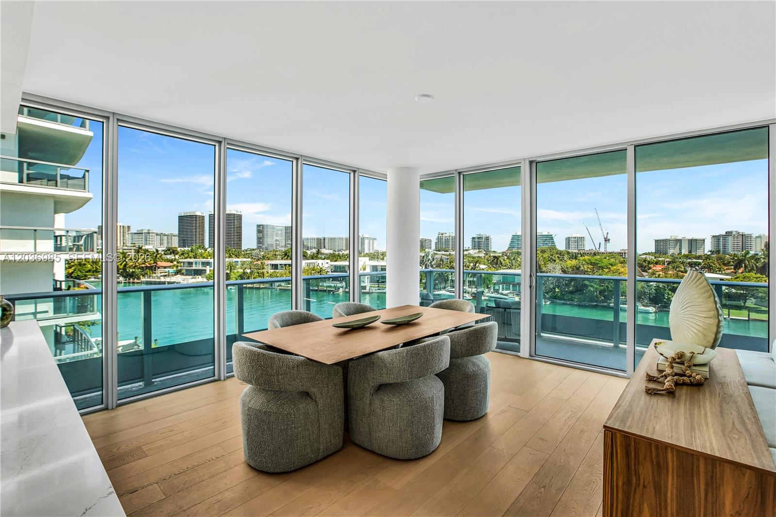 9221 East Bay Harbor Drive # 511