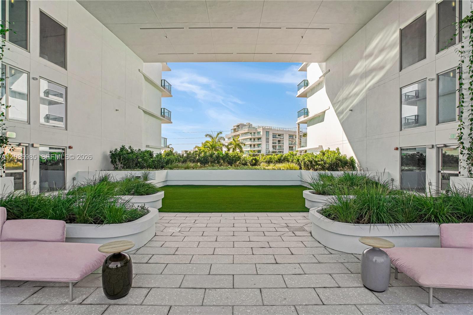 9221 East Bay Harbor Drive # 511