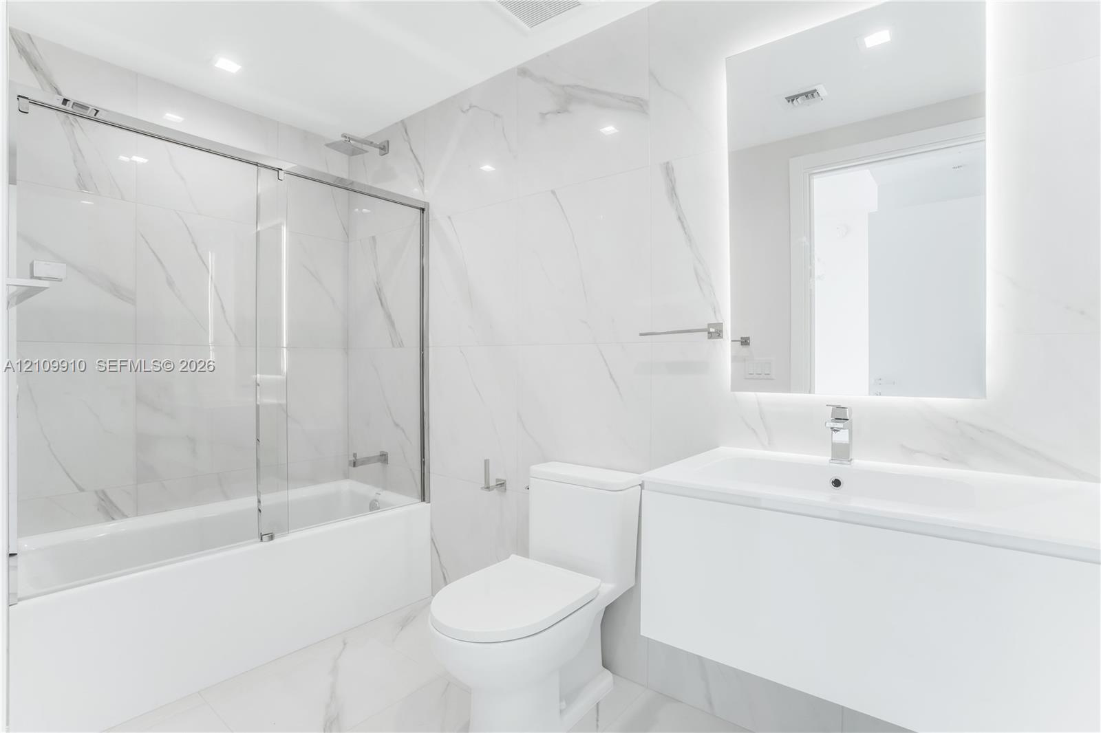 1170 E Hallandale Beach Blvd Unit: 908