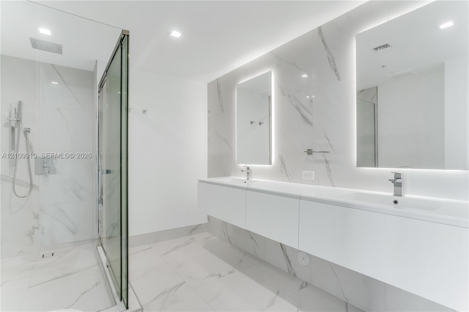 1170 E Hallandale Beach Blvd Unit: 908