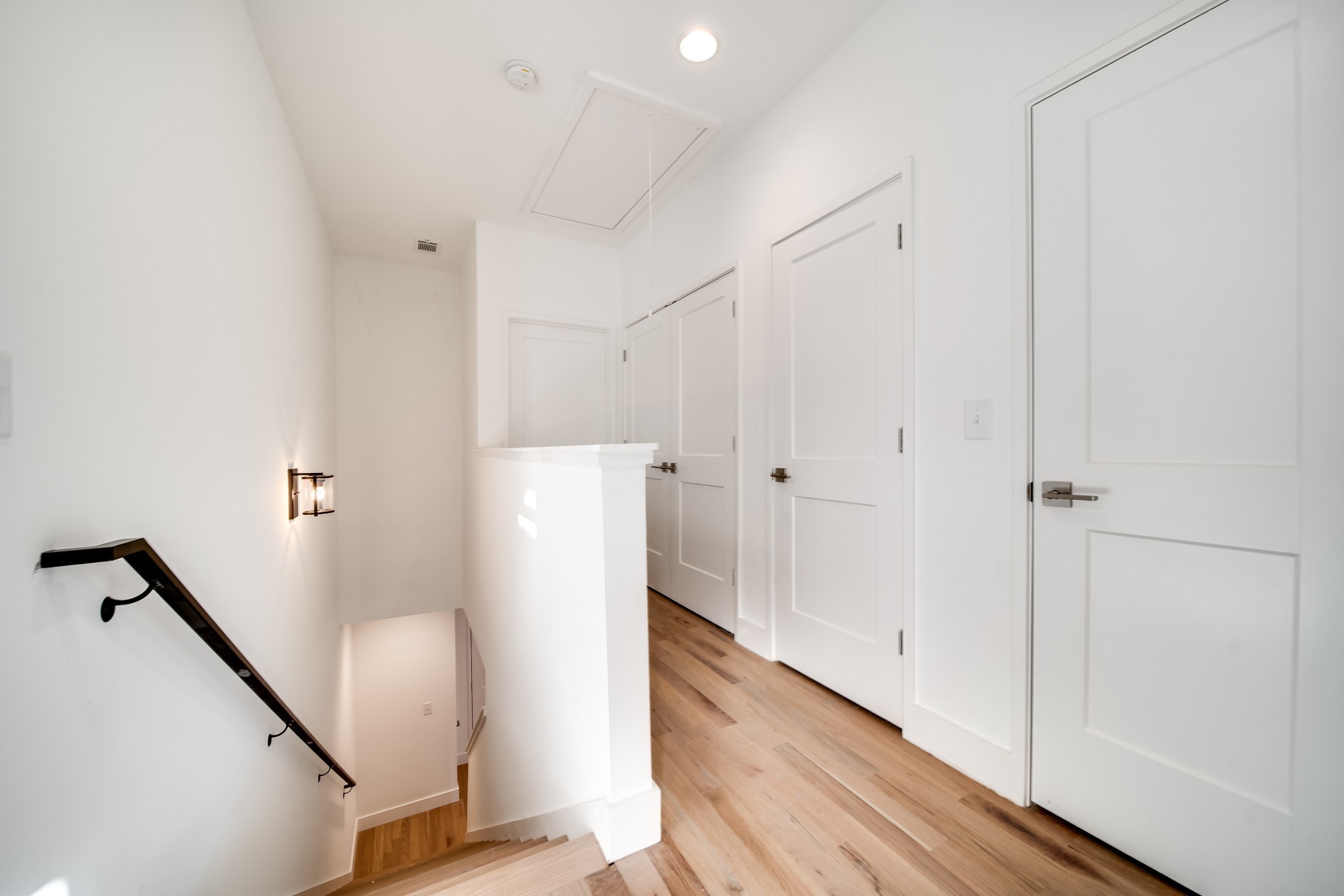 405 Marshall Street Unit: 5