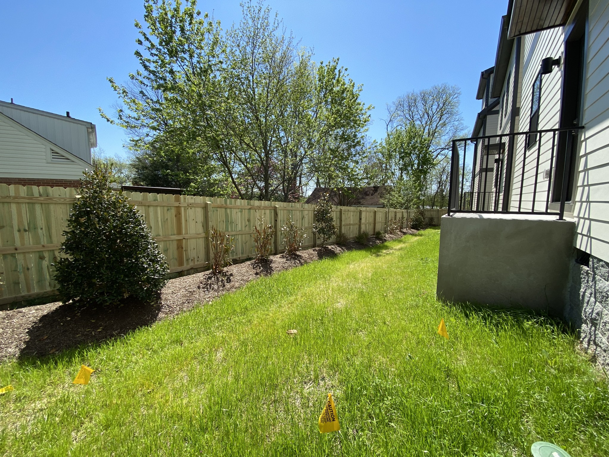 405 Marshall Street Unit: 5