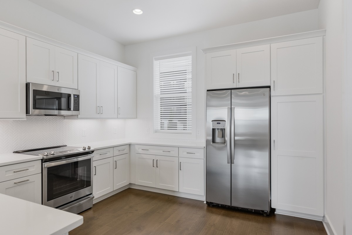 516 Proximity Cir