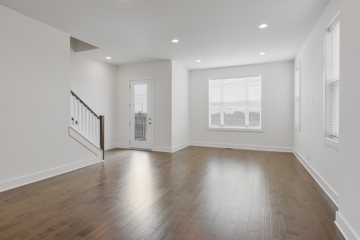 516 Proximity Cir