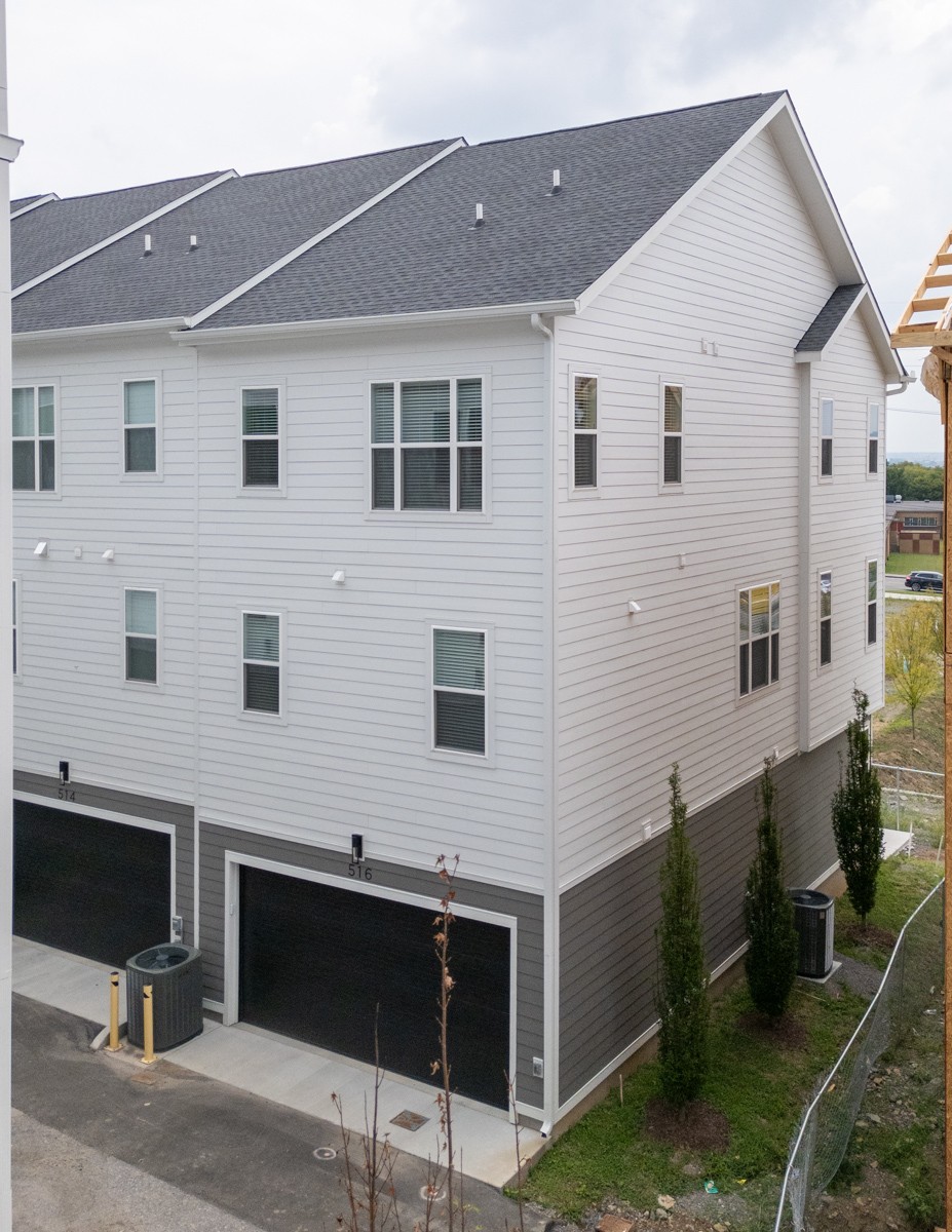 516 Proximity Cir