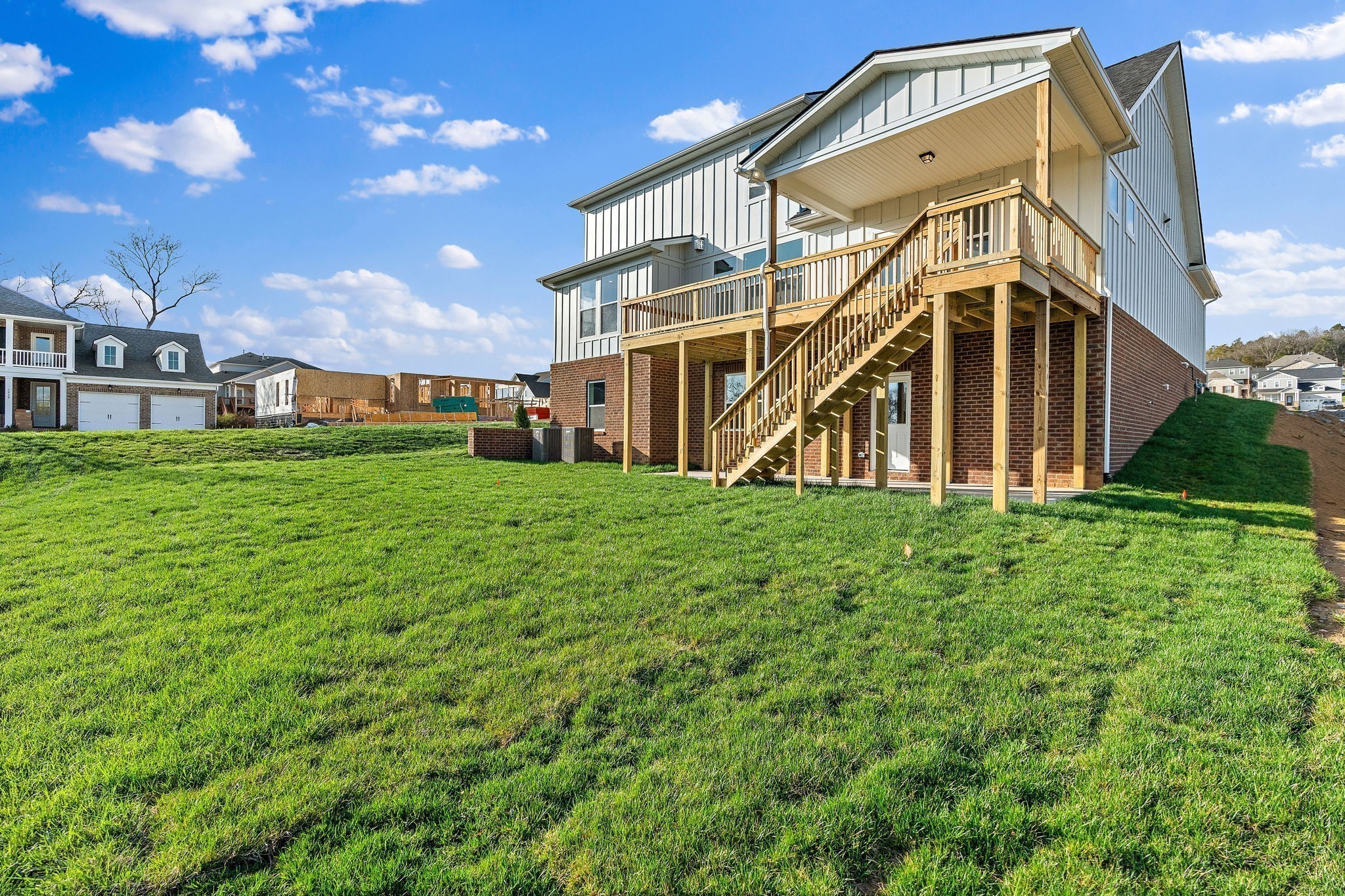 860 Rockwell Dr