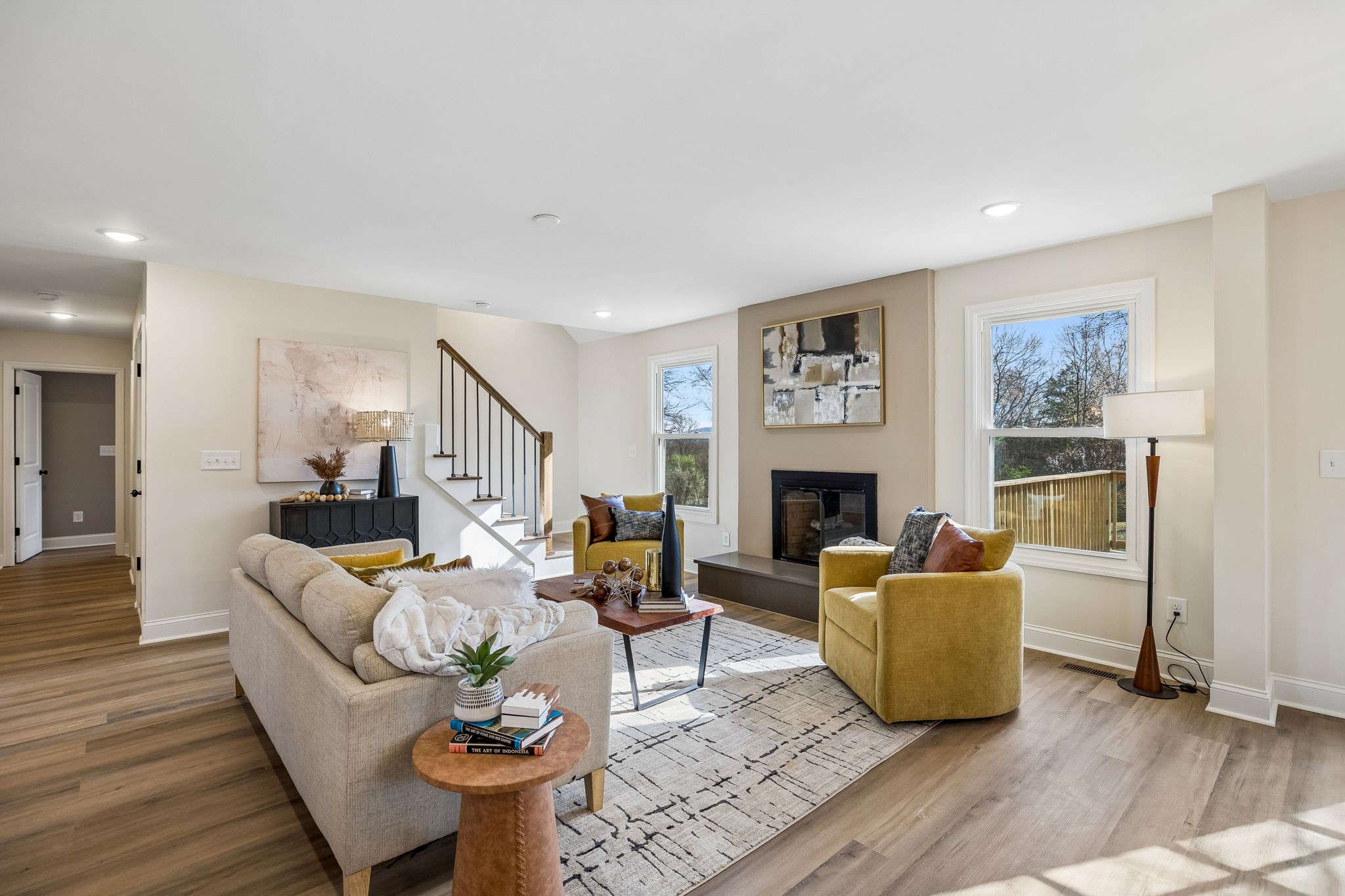 1115 Oak Creek Dr
