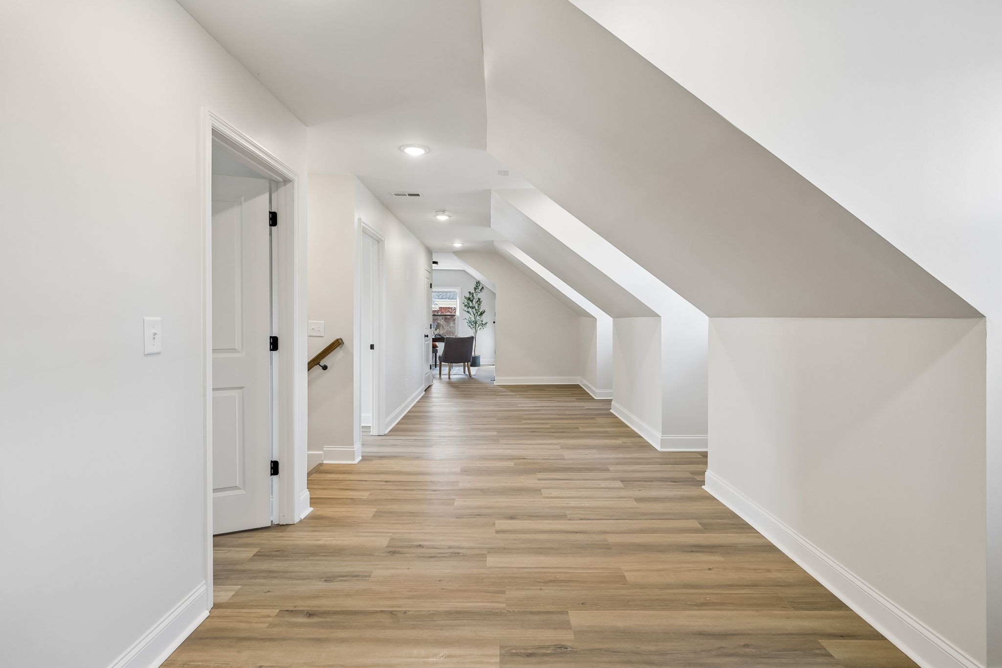 1115 Oak Creek Dr
