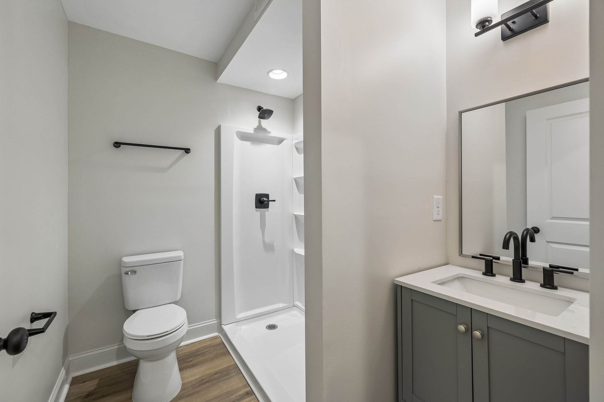 1115 Oak Creek Dr