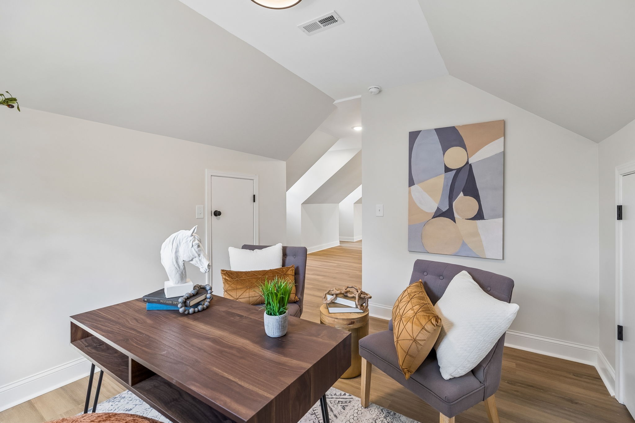 1115 Oak Creek Dr