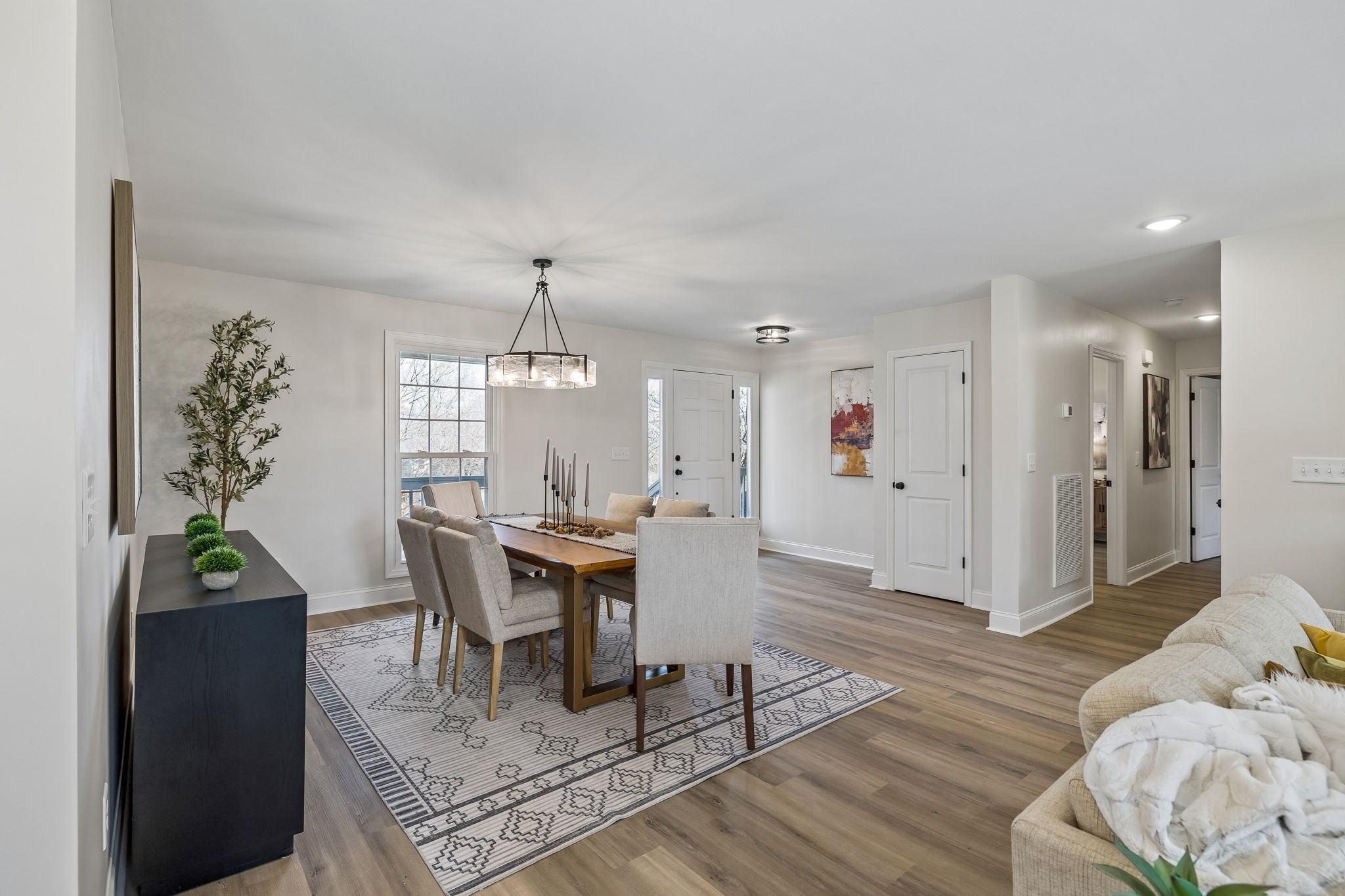 1115 Oak Creek Dr