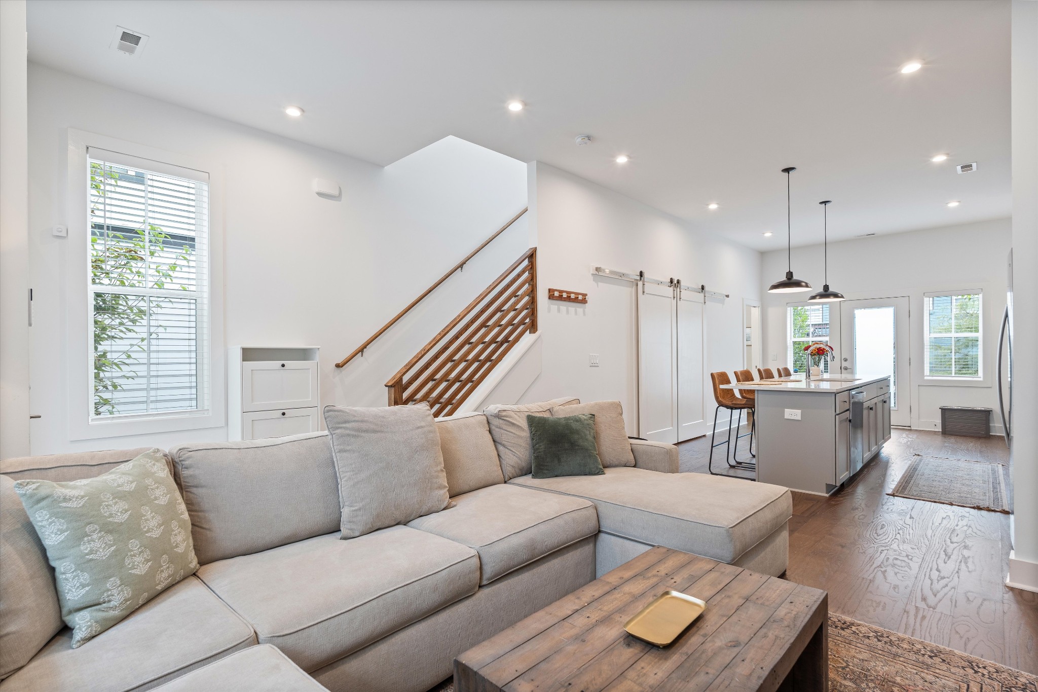 645 Nashua Ln Unit: 106