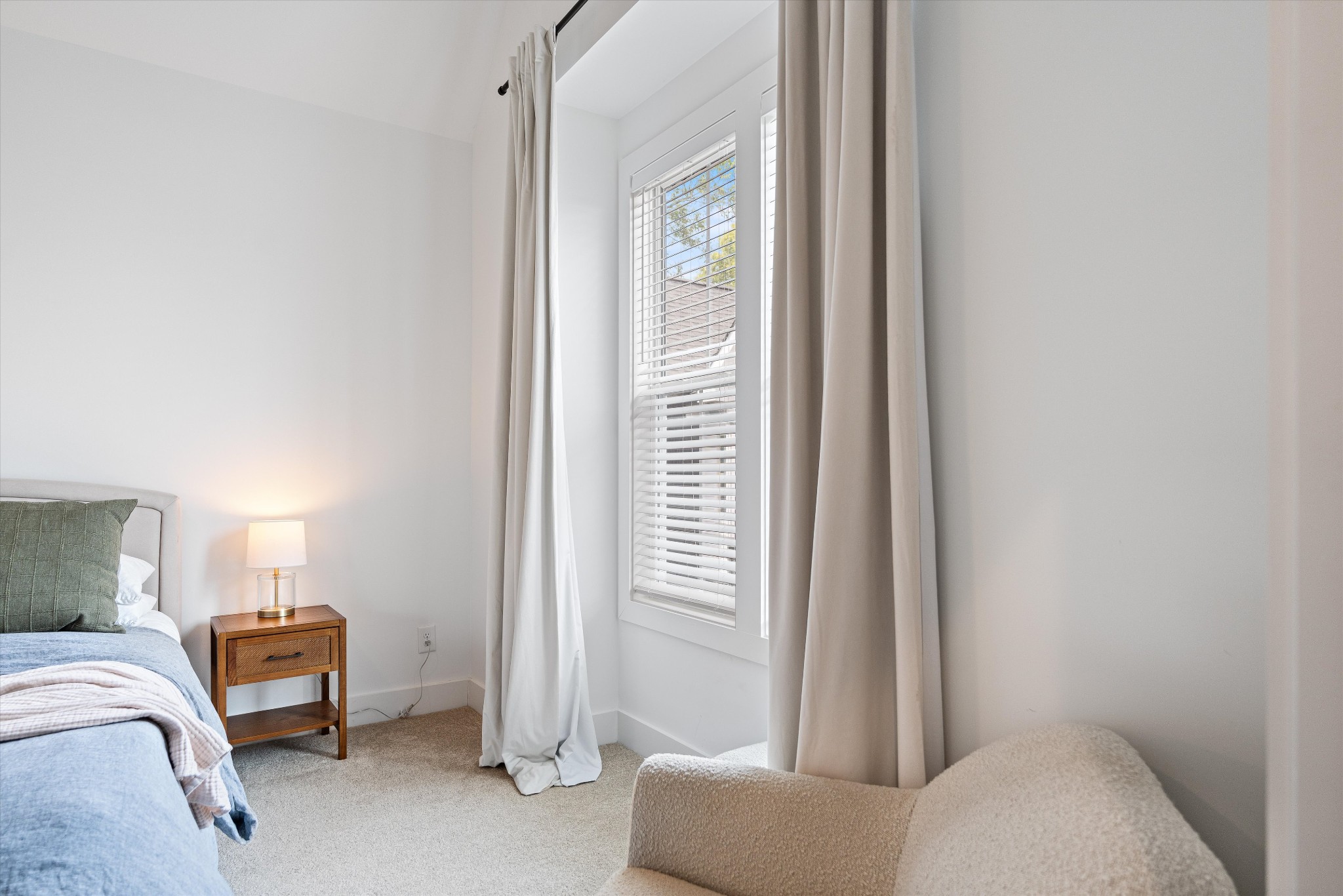 645 Nashua Ln Unit: 106