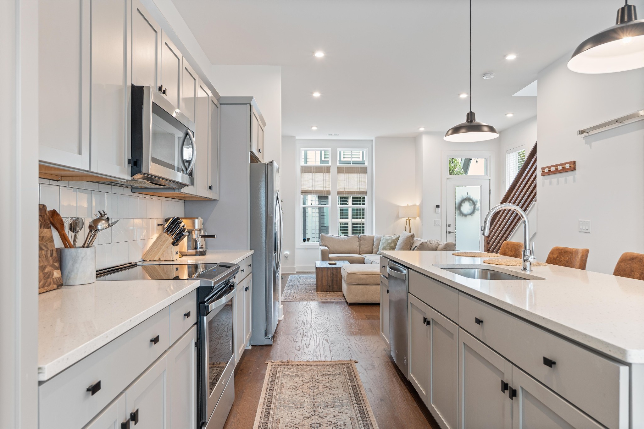 645 Nashua Ln Unit: 106