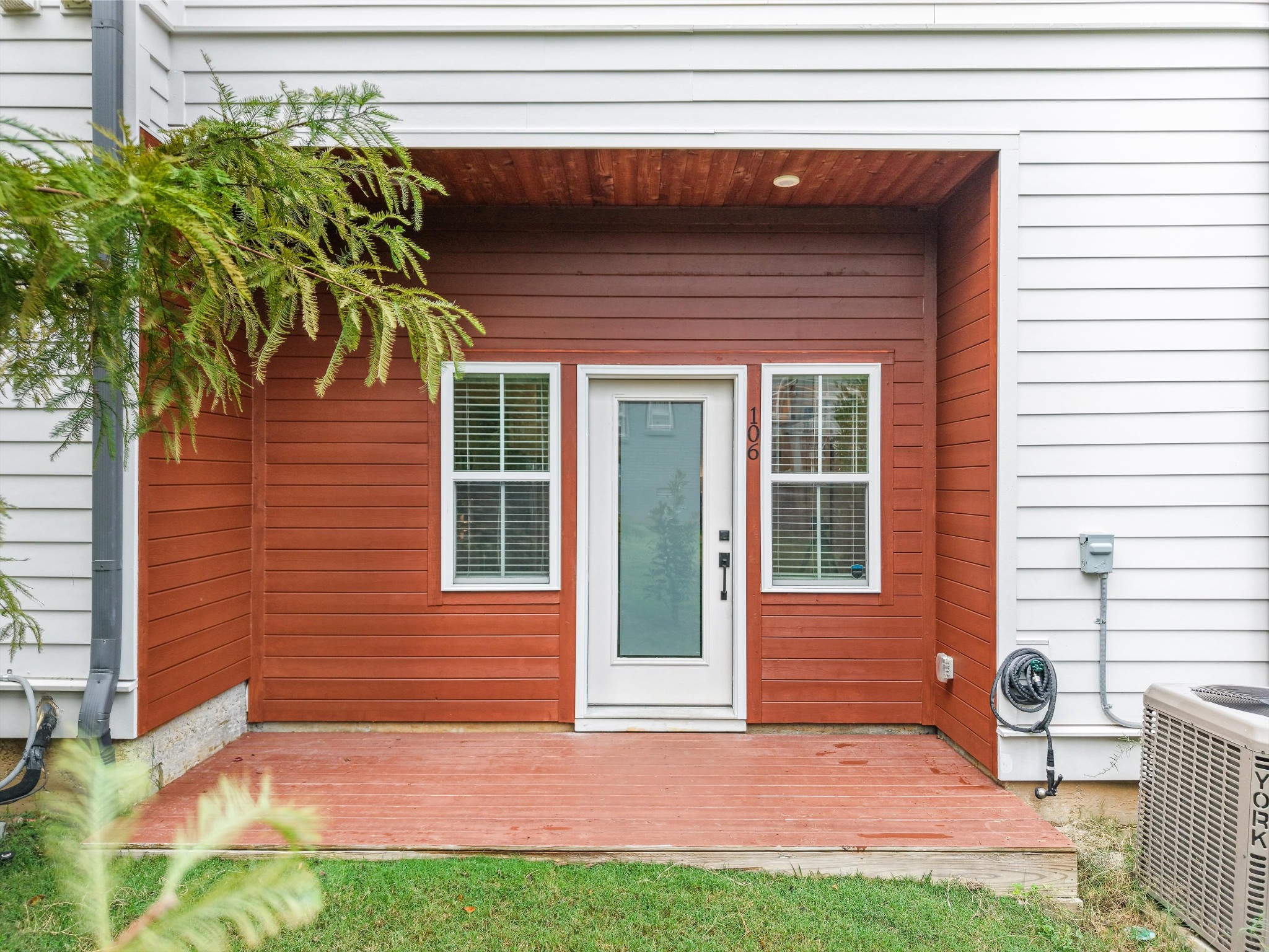 645 Nashua Ln Unit: 106