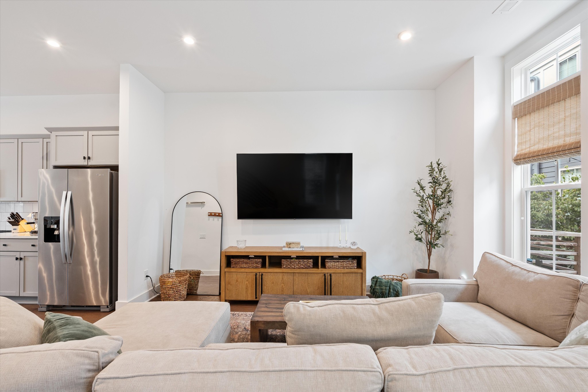 645 Nashua Ln Unit: 106