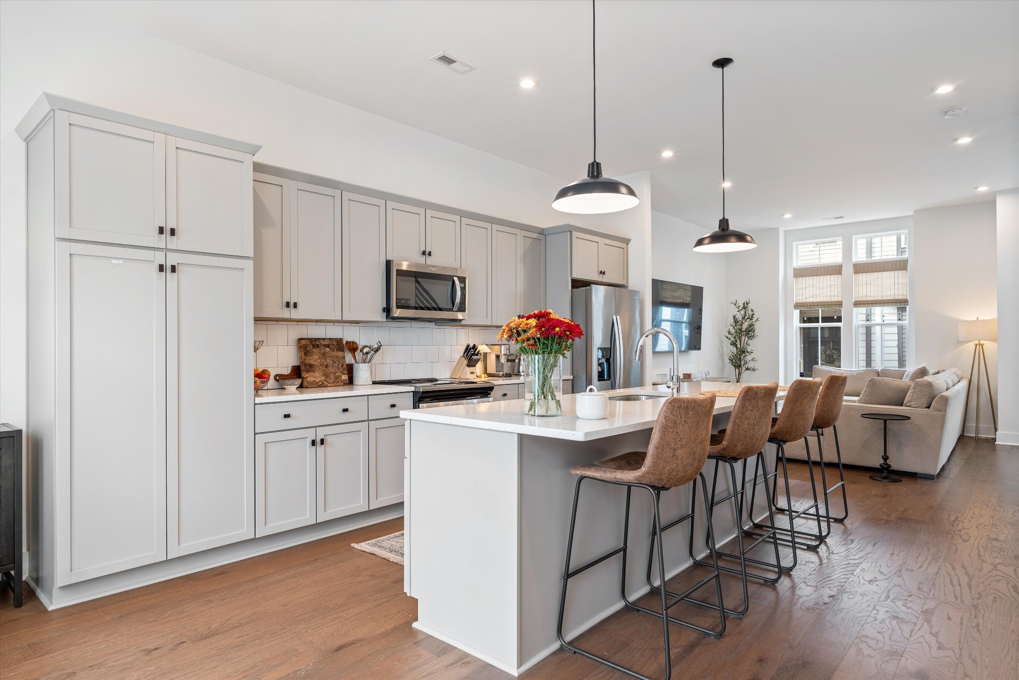 645 Nashua Ln Unit: 106