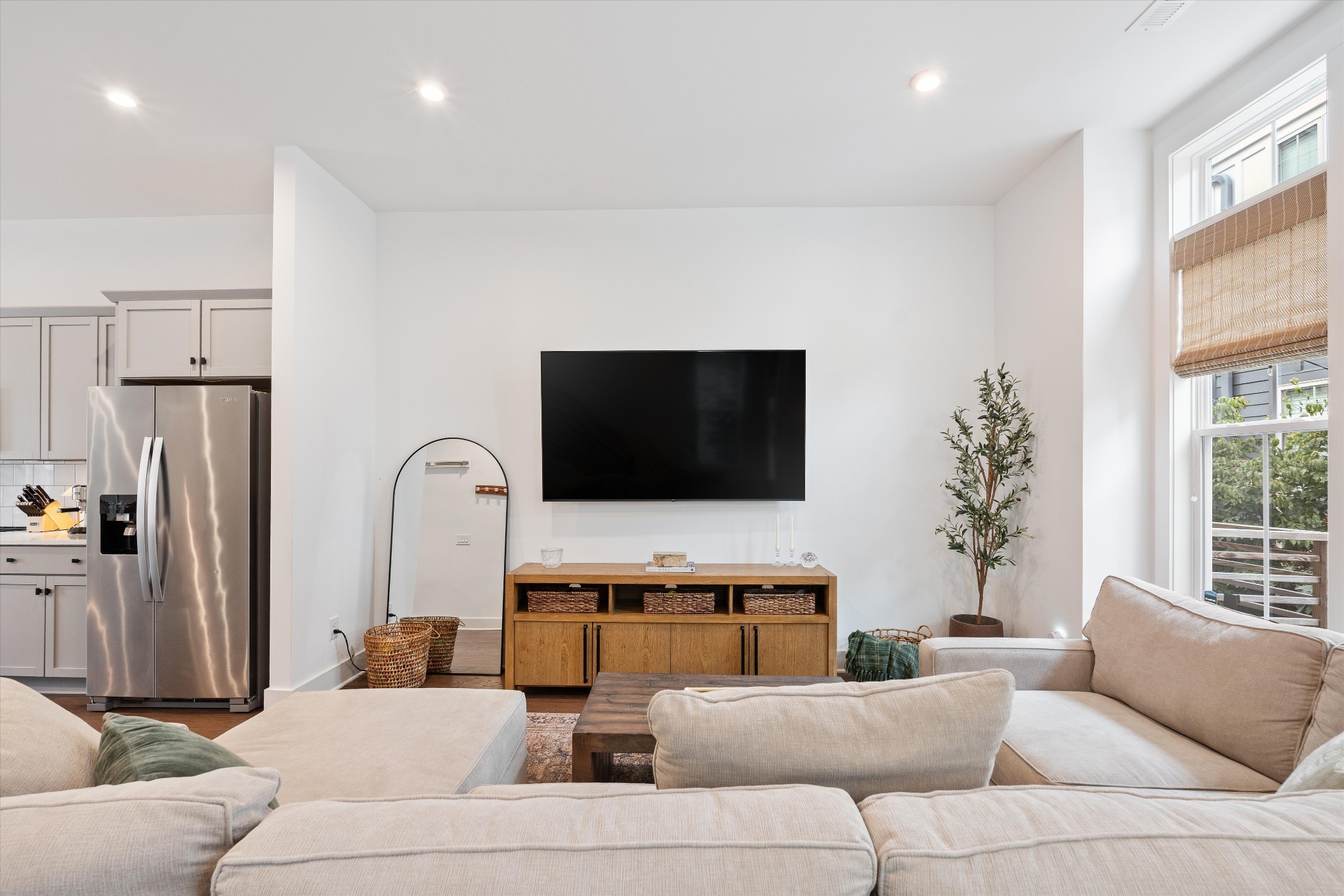645 Nashua Ln Unit: 106