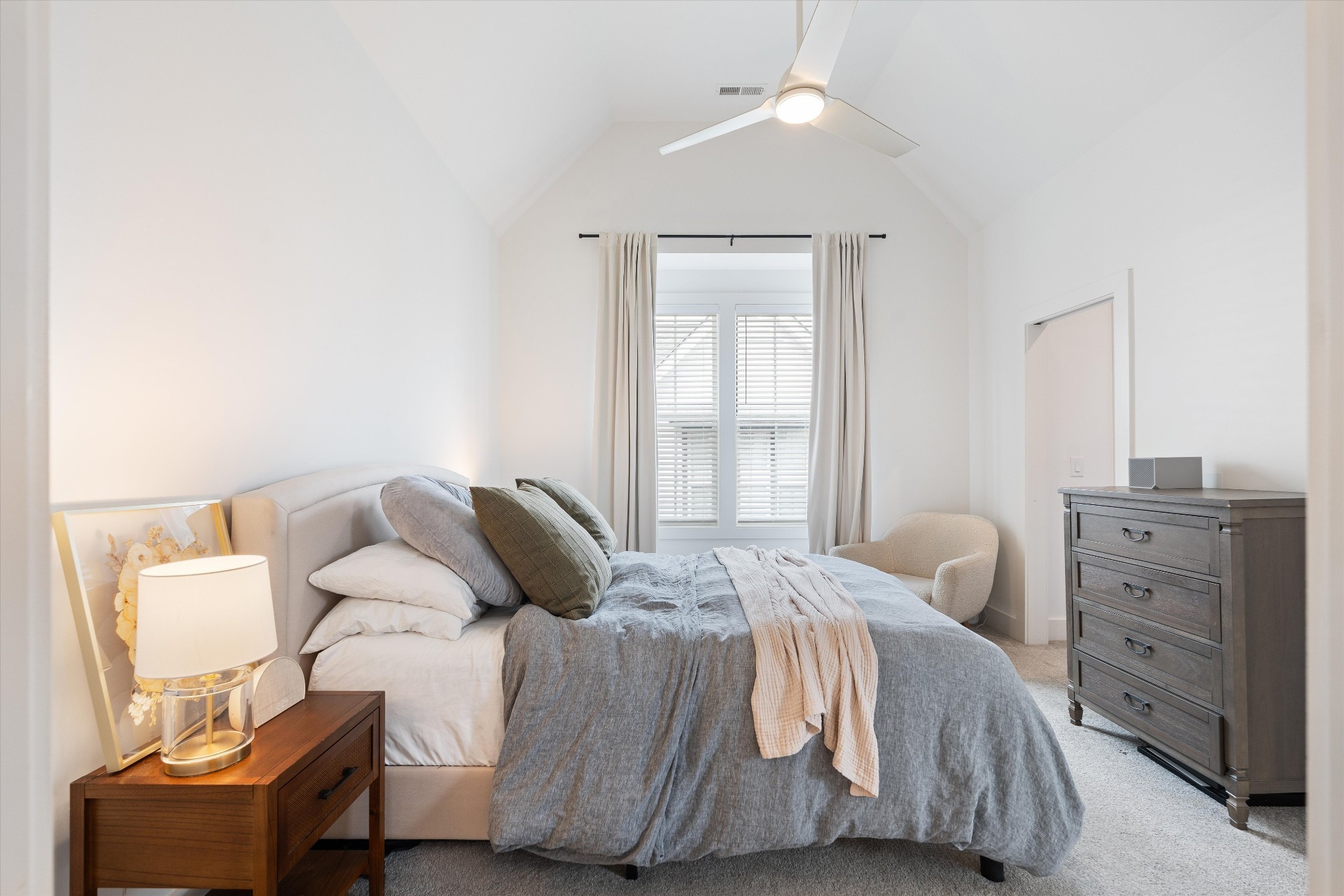 645 Nashua Ln Unit: 106
