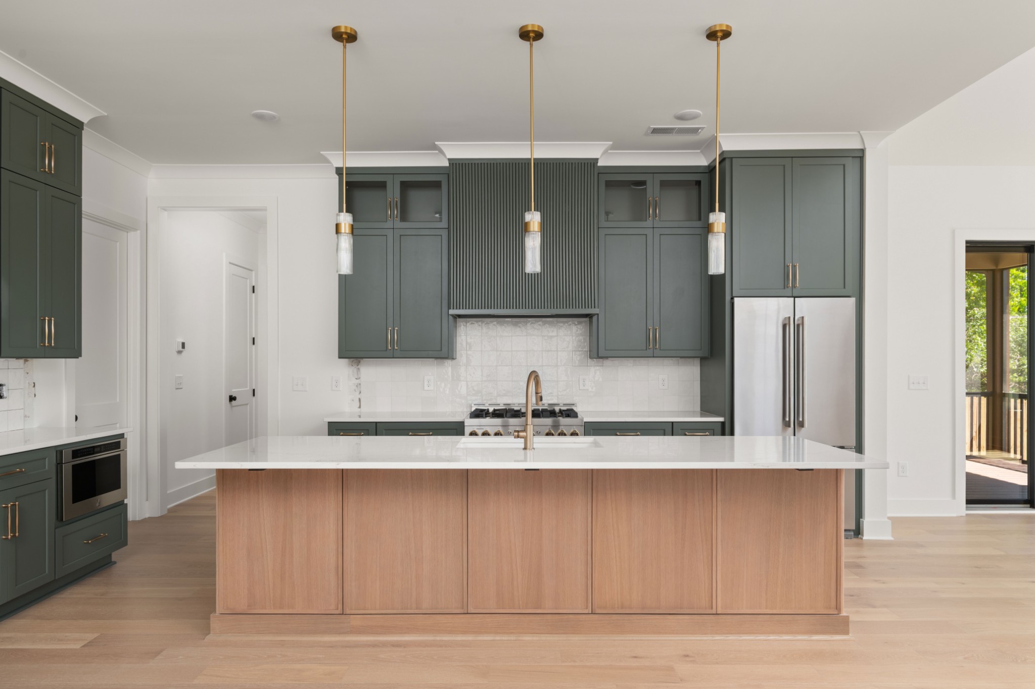 213 Perlen Dr Unit: B