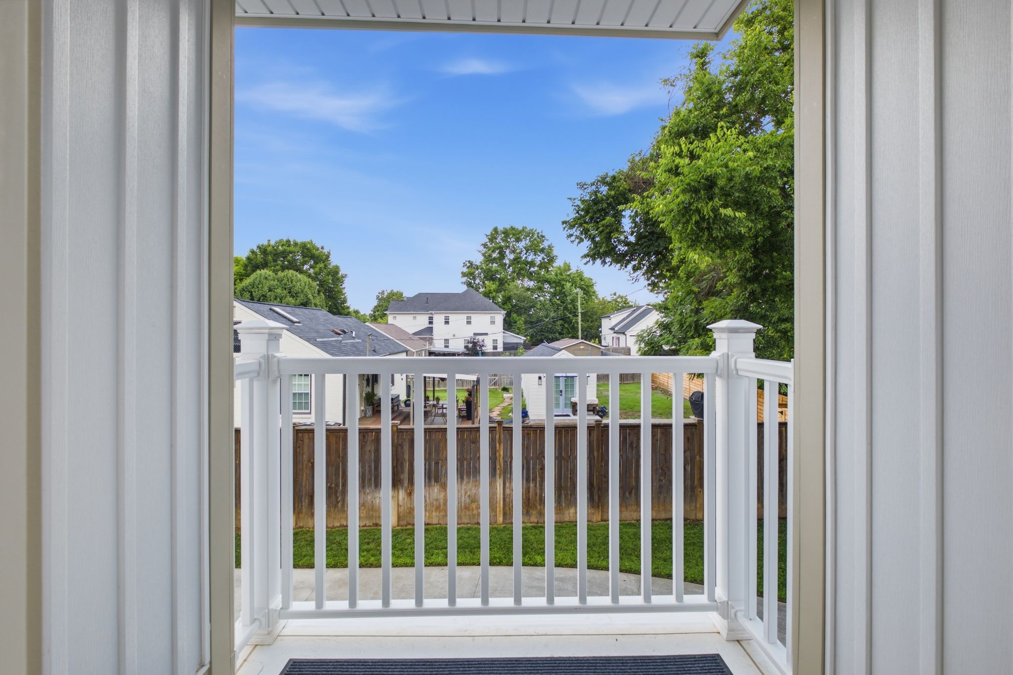 702 Skyview Dr
