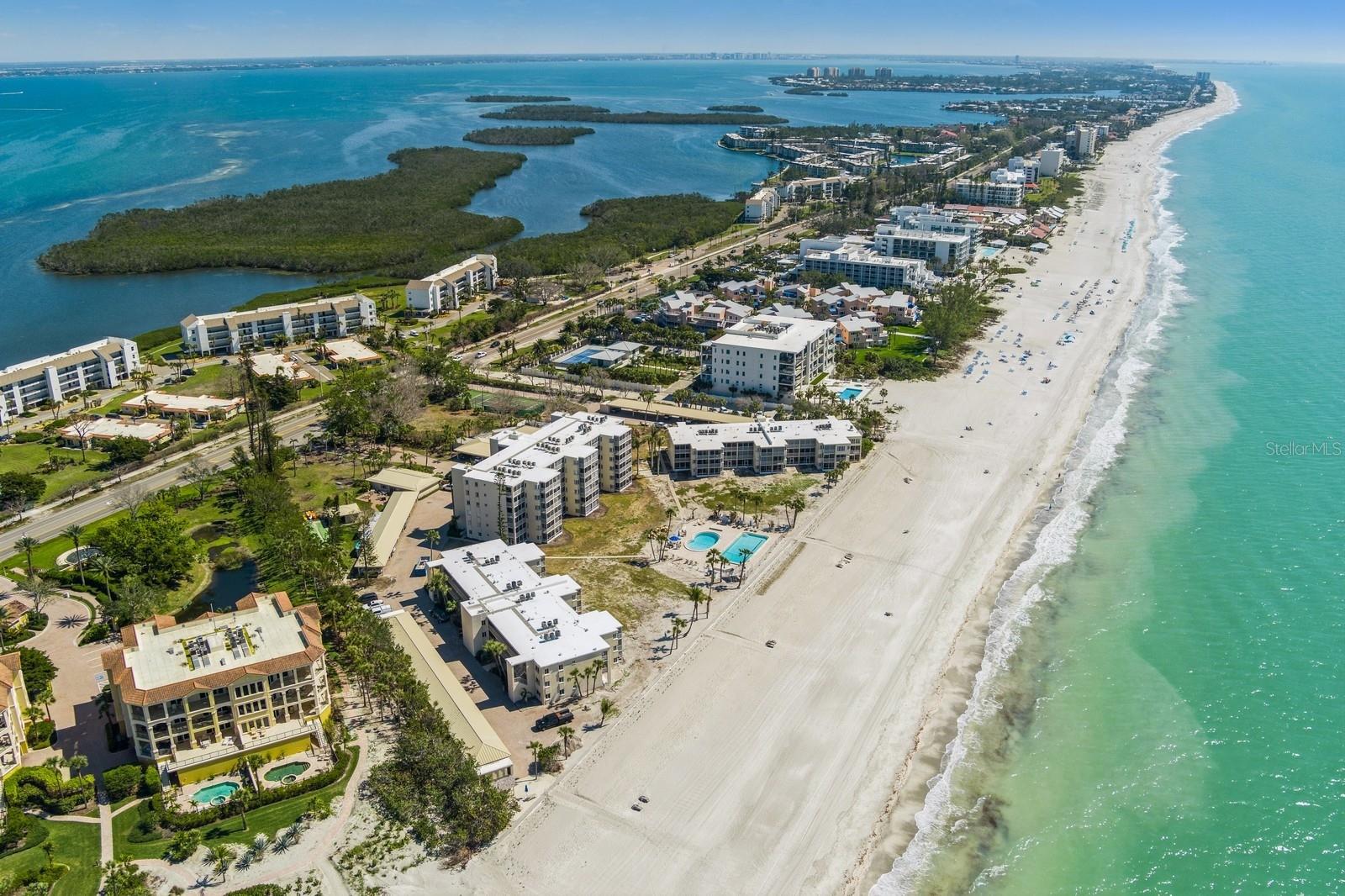 4835 GULF OF MEXICO DR #302B