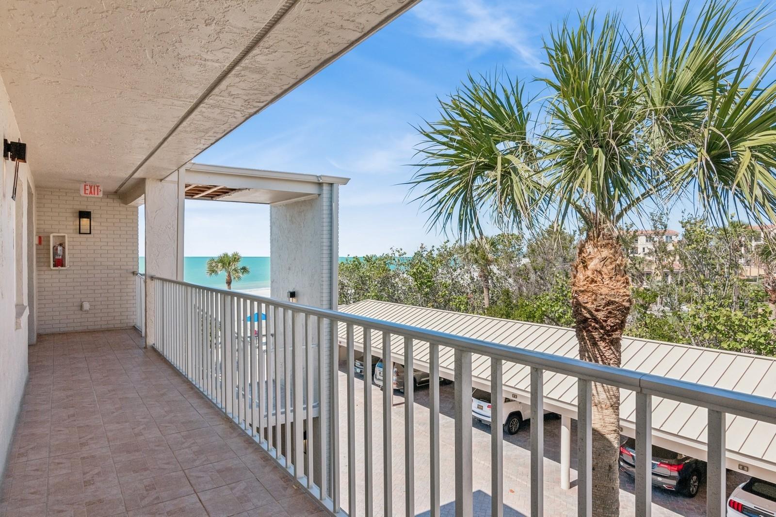 4835 GULF OF MEXICO DR #302B