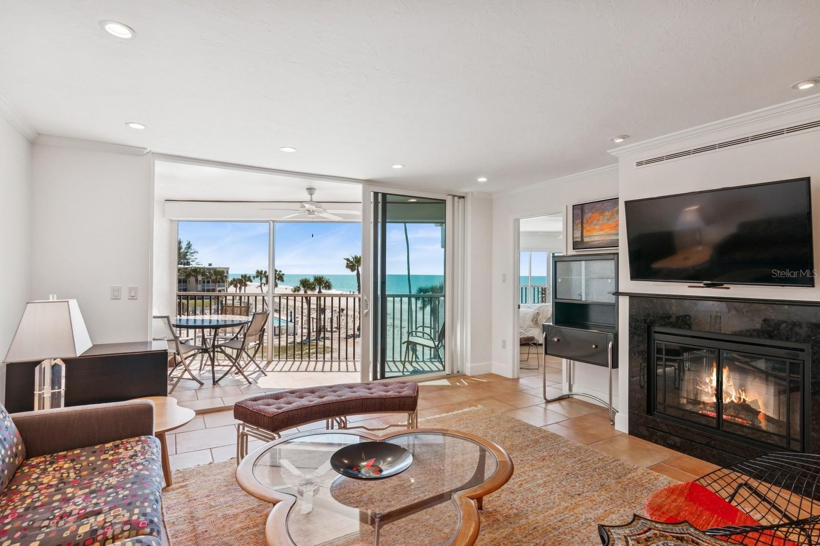 4835 GULF OF MEXICO DR #302B