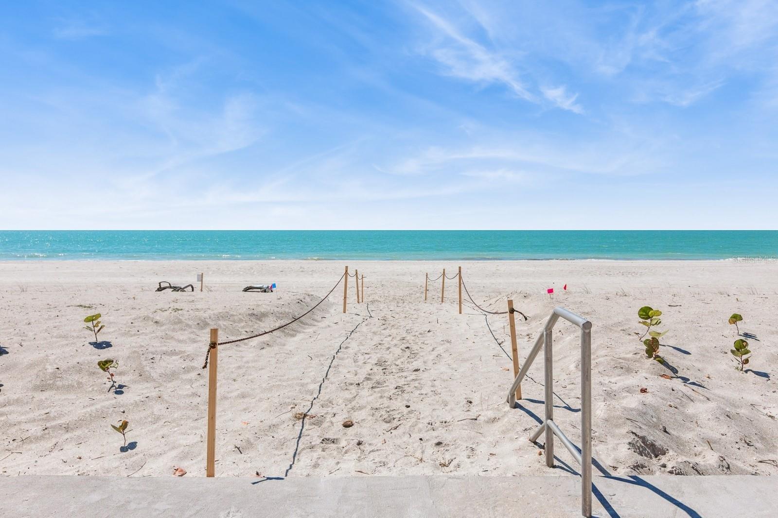 4835 GULF OF MEXICO DR #302B
