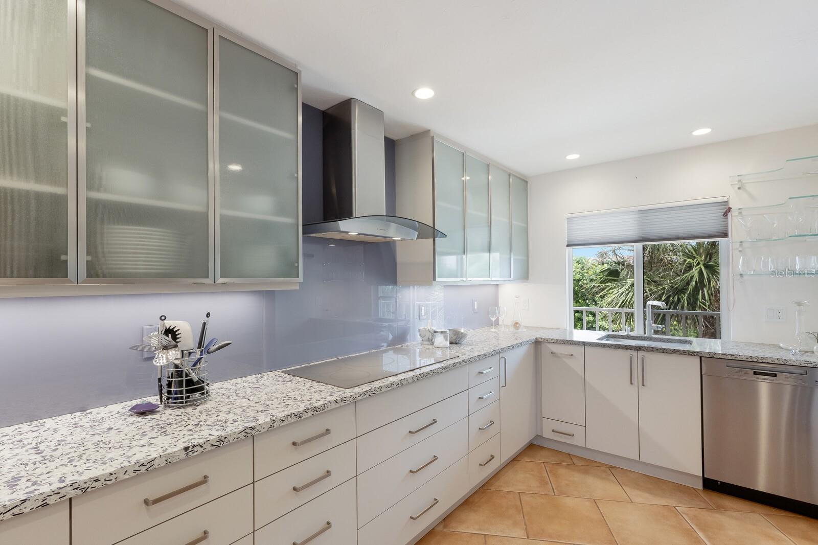 4835 GULF OF MEXICO DR #302B