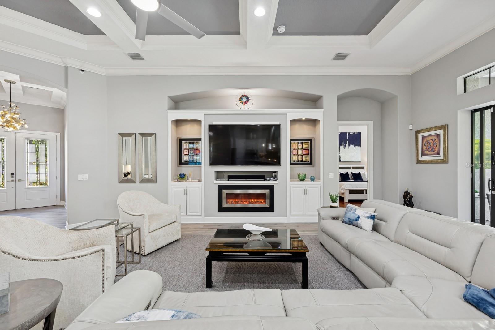 14817 SECRET HARBOR PL