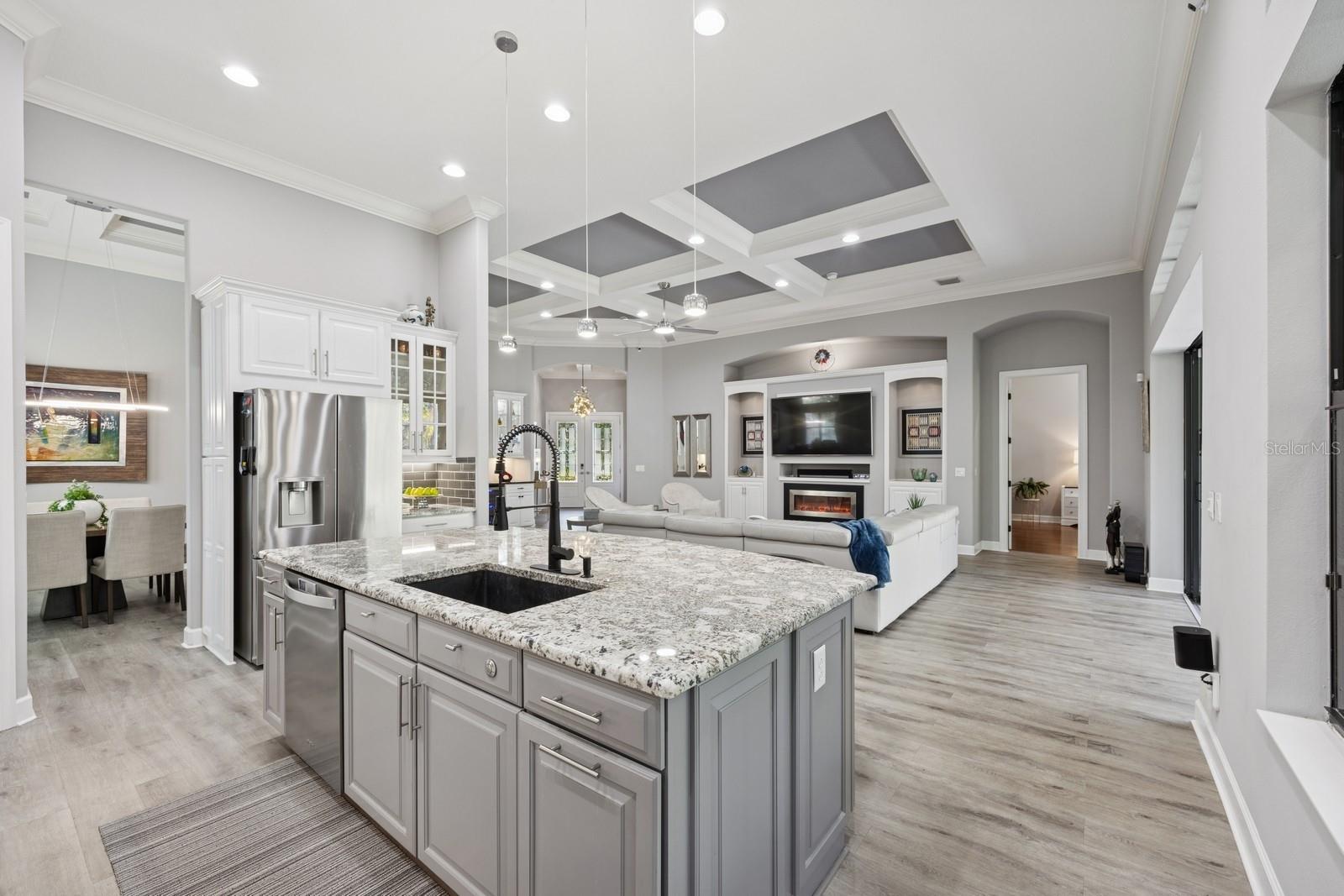 14817 SECRET HARBOR PL