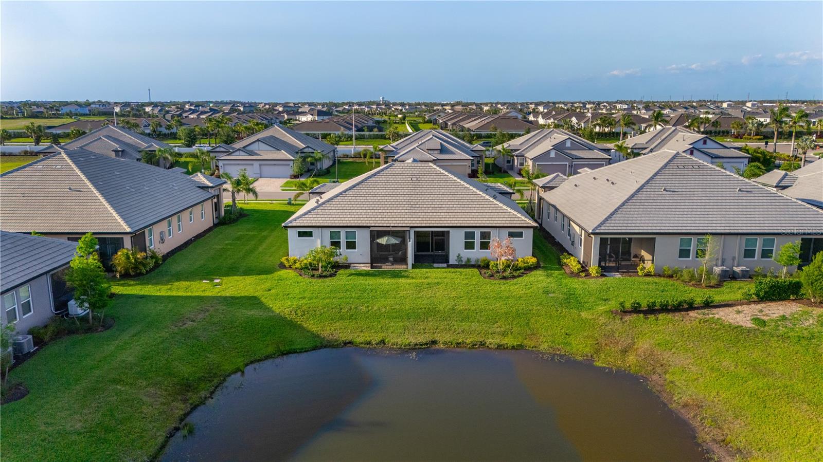 17827 CHERISHED LOOP