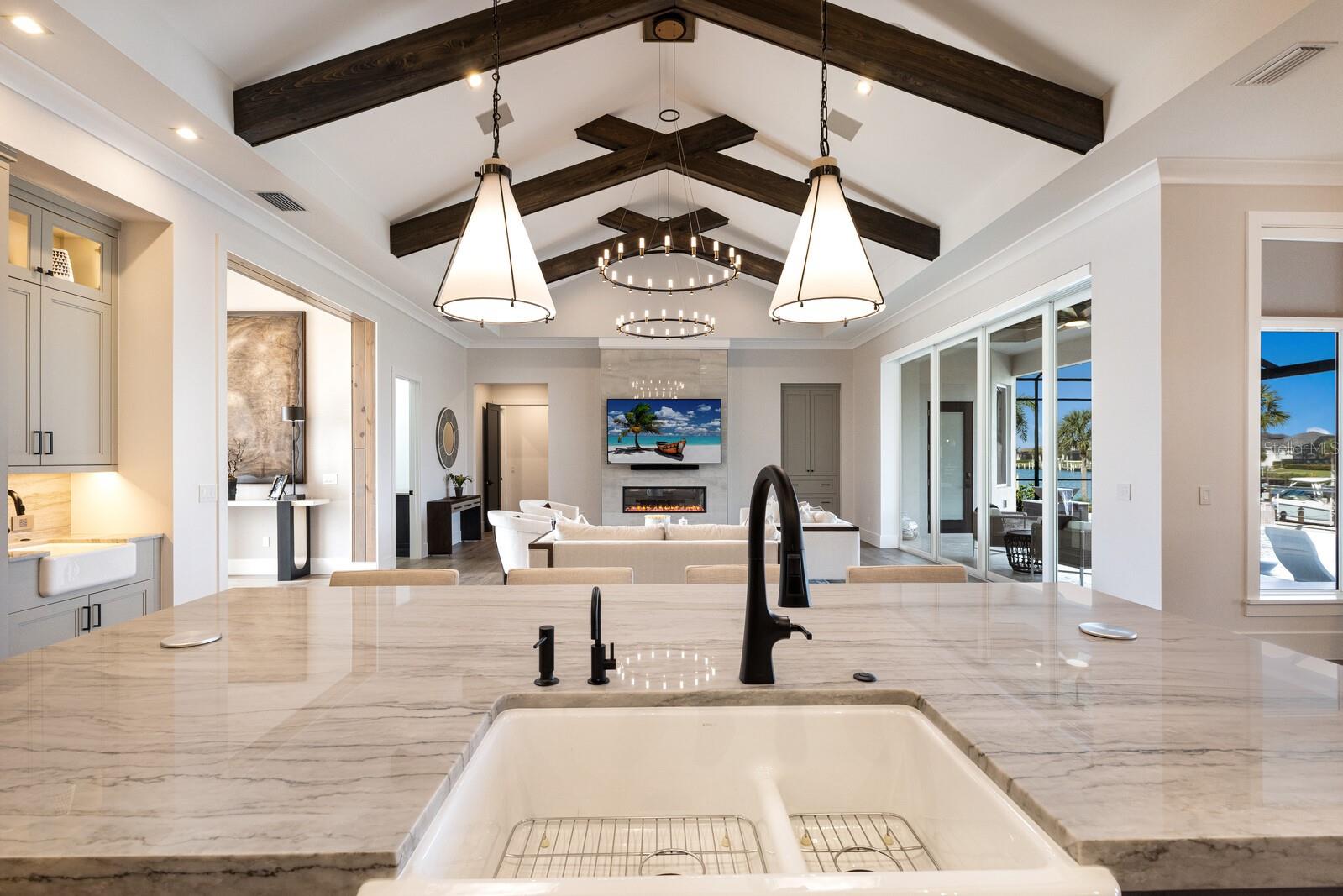 1719 RIO VISTA TER